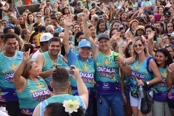 Carnaval de Maragogi 2023: Primeiro dia de folia arrasta centenas de foliões na orla da cidade
