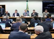 Comissão Especial rejeita destaques e conclui a aprovação da reforma da Previdência dos Militares; Texto deve seguir para plenário.