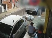 Mulher sofre tentativa de estupro e é agredida na calçada de sua casa, no Jacintinho 