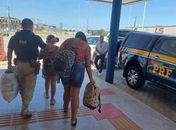 Menina e adolescente que desapareceram em Maceió são localizadas pela PRF, no Sertão