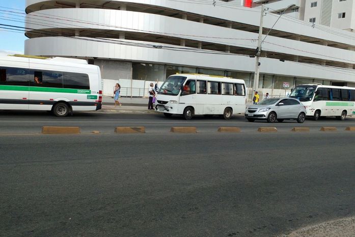 Serviço de transportes intermunicipais estão suspensos