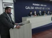 Leonardo Dias defende liberdade de expressão ampla para a imprensa e faz críticas à CPI