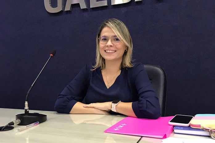 Gaby Ronalsa: Indicação aprovada institui piso salarial dos agentes de saúde e agentes de combate às endemias