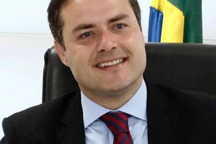 Mais um candidato ao senado, assim fica mais fácil para Renan Filho