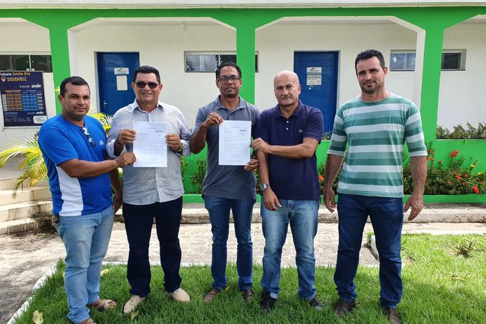 Prefeito Aldo Popular protocola projetos para reajuste de servidores públicos municipais