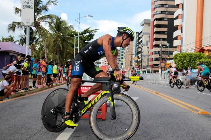 Triatlhon e natação movimentam Maceió no final de semana