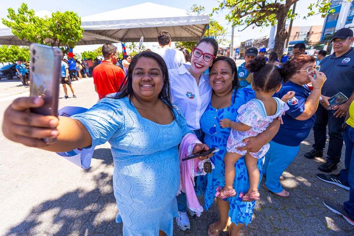 Júlia Nunes fortalece campanha em Maceió com apoio popular