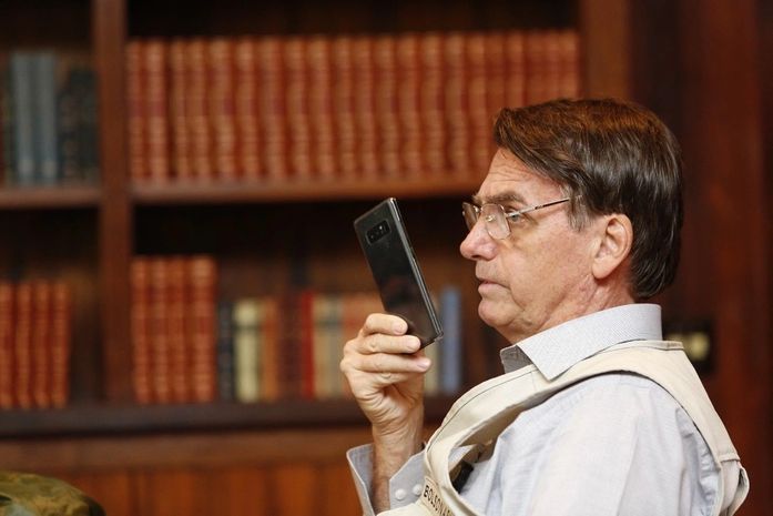 Com Calheiros no comando da CPI, Bolsonaro mostra "gesto" e faz ligação para Renan Filho