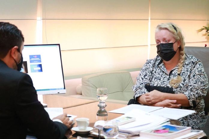 OAB realiza desagravo público em defesa da advogada vítima de atentado