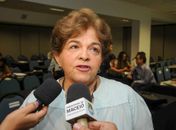 Secretária Ana Dayse