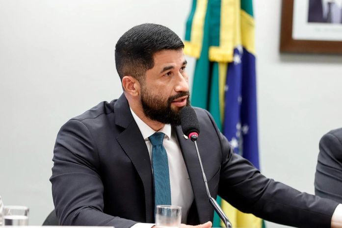 Deputado Fabio Costa: de origens humildes a um dos deputados federais mais atuantes de Alagoas
