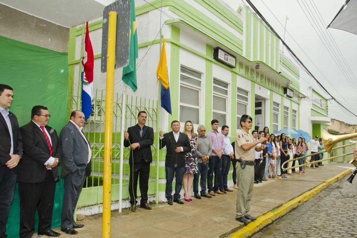Inaugurações de obras marcam passagem dos 134 anos de Limoeiro de Anadia
