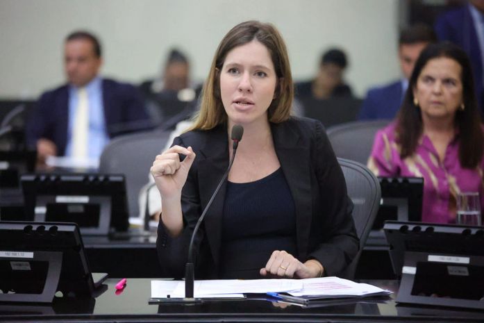 Cibele Moura comemora Código de Proteção à Pessoa com TEA: “Maior lei do país para cuidado de famílias atípicas”