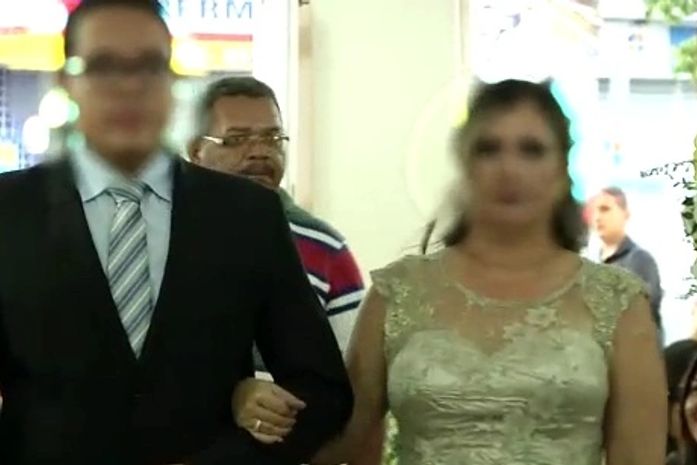 Acusado de atirar em três pessoas dentro de igreja está foragido, diz polícia
