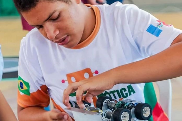 Prefeitura de Barra de Santo Antônio incentiva a educação tecnológica e o protagonismo juvenil