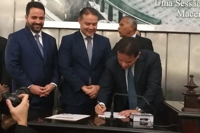 Governador anuncia que pedirá a Paulo Guedes inclusão de estados na Reforma da Previdência