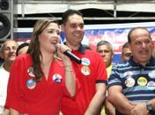 Izabelle Pereira ao lado do Prefeito Joãozinho e Peu Pereira