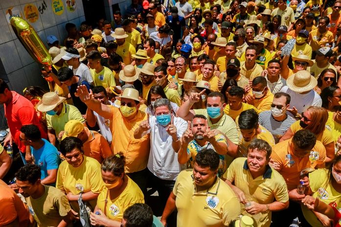 Deputado Arthur Lira prestigia caminhada de Gilberto Gonçalves em Rio Largo
