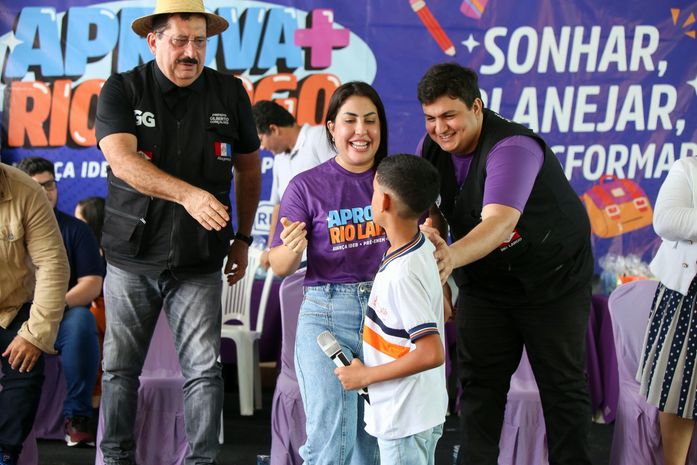Prefeito Carlos e Deputada Gabi Gonçalves celebra aprovação de mais de 200 alunos no Ifal por meio do Aprova+ Rio Largo