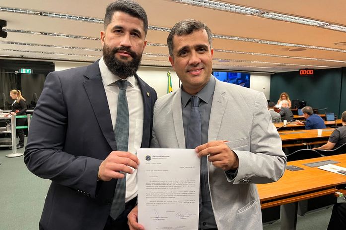 Delegado Fabio Costa aprova na Câmara moção de pesar pela morte de Toroca