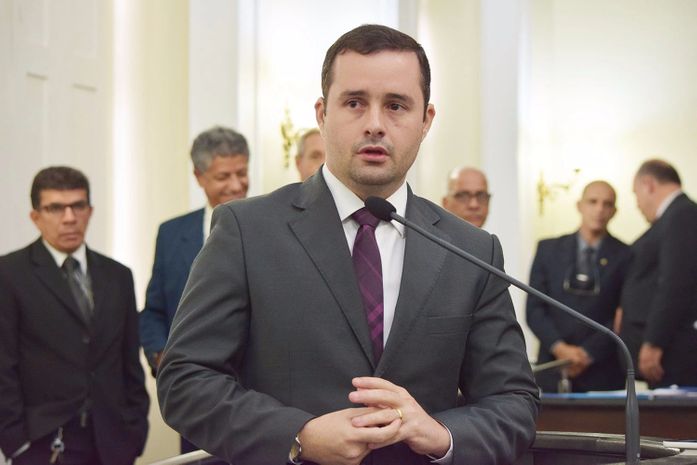 Deputado Bruno Toledo