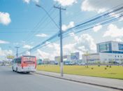 Pontos em frente ao hospital serão instalados dos dois lados da via.