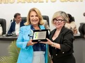 Fátima Rezende recebe título de cidadã honorária de Pilar
