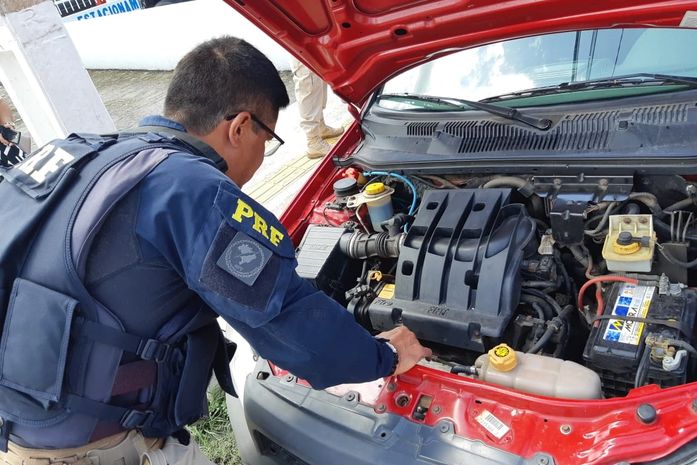 PRF em AL prende homem com carro clonado que havia sido roubado em 2020, na BR-316
