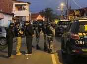 Operação integrada das policias Civil e Militar está em andamento em Arapiraca para cumprimento de mandados e buscas 

