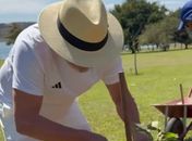 


Igualzinho ao Projeto Baobá, em Alagoas, Presidente da República, Luiz Inácio Lula da Silva, planta um Baobá no Palácio da Alvorada, como marco de resistência negra e em homenagem ao Dia dos Pais
