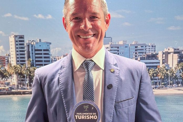 Cabo Bebeto é homenageado pela ABIH-AL com o Selo Parlamentar do Turismo