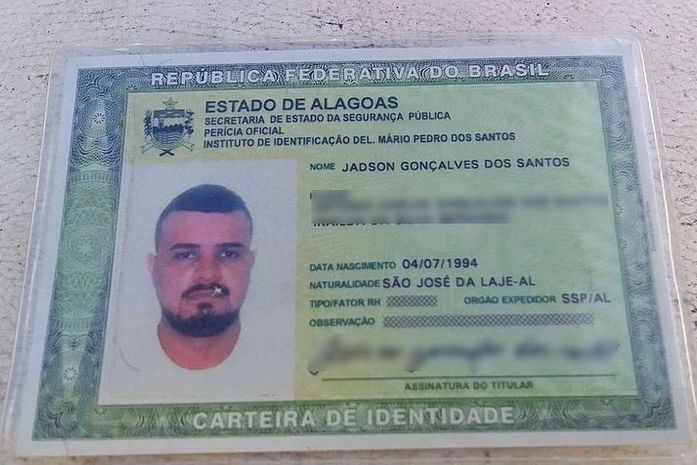 Homem foi morto a tiros e criminosos levaram o corpo na caçamba de um veículo