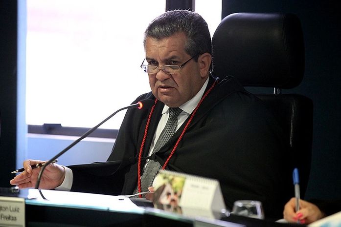 O silêncio da Almagis no afastamento de Washington Luiz