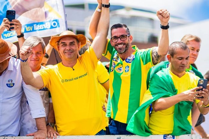 Eleito deputado estadual, Leonardo Dias lidera "Flaviômetro" em Alagoas