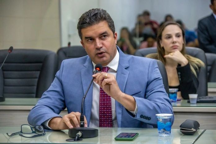 Rui requer à Câmara o retorno das sessões 100% presenciais