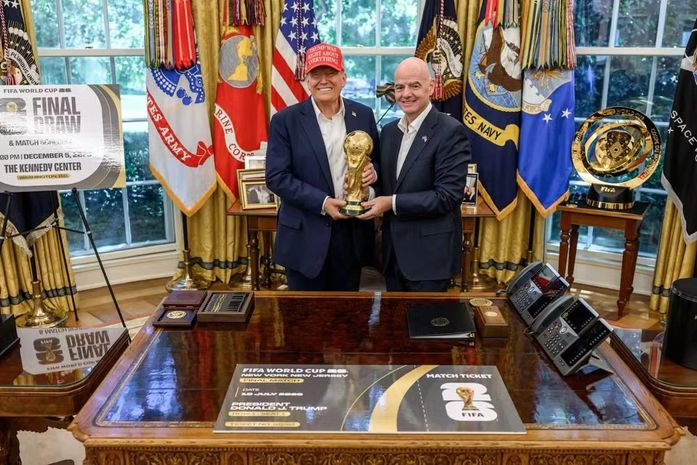 Trump admite que pediu para Fifa revisar cartão vermelho e critica árbitro brasileiro: 'Um pouco suspeito'