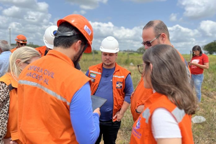 Defesa Civil de Maceió visita epicentro de tremor de terra em Arapiraca para identificar possíveis causas e desdobramentos