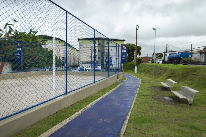 Chuvas intensas interrompem atividades esportivas em Maceió