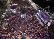 Natanzinho Lima encerra FIPI 2025 com grande show na Estação Ferroviária
