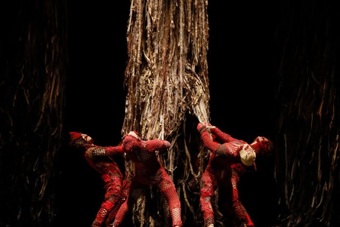 Companhia de dança Deborah Colker apresenta o espetáculo “Cura”, nos dias 16 e 17 de abril