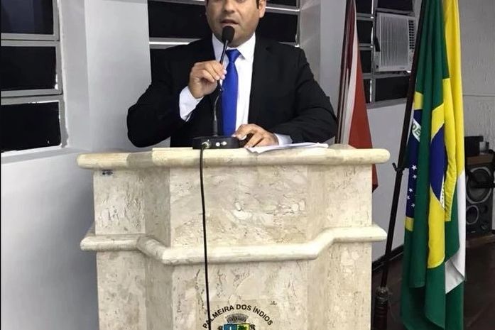 Vereador questiona decreto do Poder Executivo que usa Lei Delegada de 2017