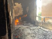 Incêndio destrói cobertura de prédio na Ponta Verde e mobiliza Bombeiros; veja vídeos