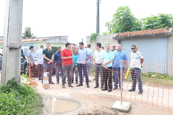 Durante o Viva Marechal, prefeito Cláudio Filho Cacau vistoria obras em execução na Massagueira