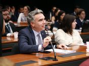 Em Brasília, Rafael Brito conquista aprovação do piso salarial para todos servidores da educação