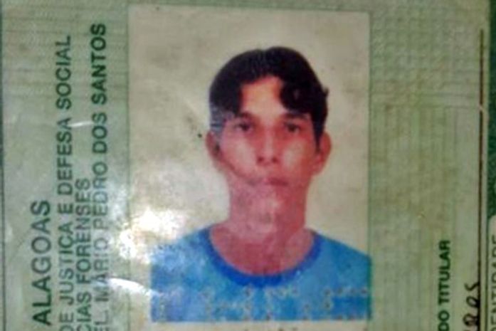 André dos Santos Barros, de 27 anos, foi encontrado próximo a uma Igreja no Centro da cidade.