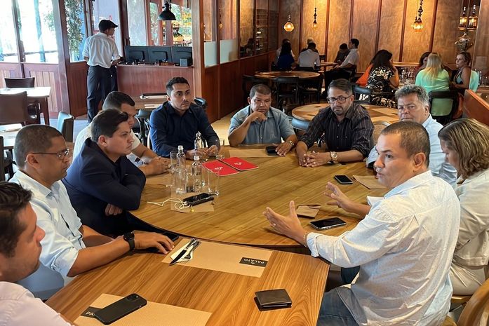 Bolsonaristas se filiam ao DC para disputar vaga na Câmara de Maceió