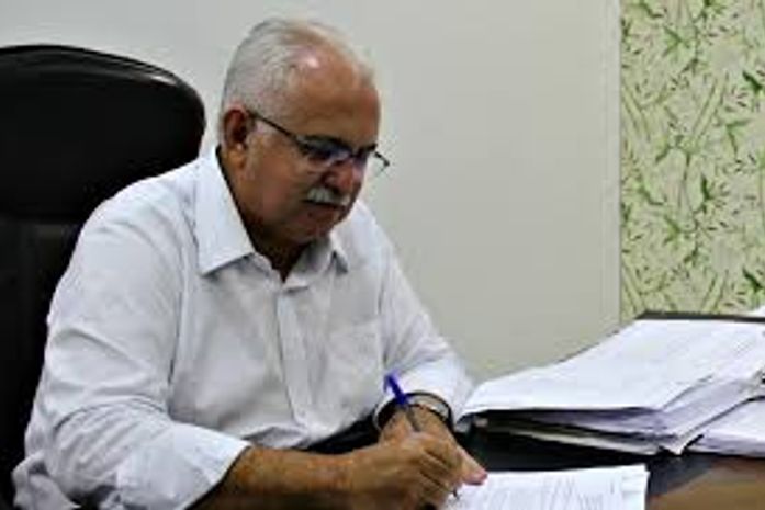 MPE poderá afastar Rogério Teófilo do cargo