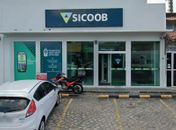 Criminosos arrombam cofre de agência de crédito e levam R$ 200 mil em espécie em Maceió