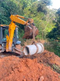 Prefeitura de Branquinha intensifica melhorias em estradas vicinais com instalação de manilhas no Assentamento Nova Esperança