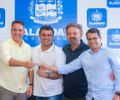 Prefeito Bebeto Barros recebe nova ambulância do Samu ao lado do governador Paulo Dantas
